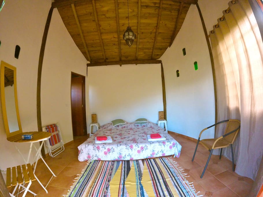 suite 2 . interior