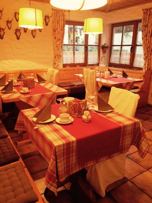 Fruehstueck buffet kalt und warm