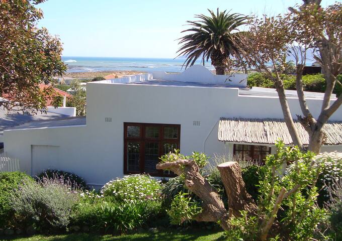 Uitkyk Cottage Cottages For Rent In Cape Town Western Cape