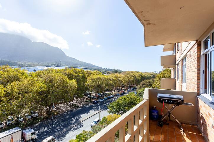 55 On Main gallery image 3