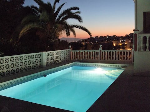Top performing Airbnb: Seaview House With Pool in El Candado