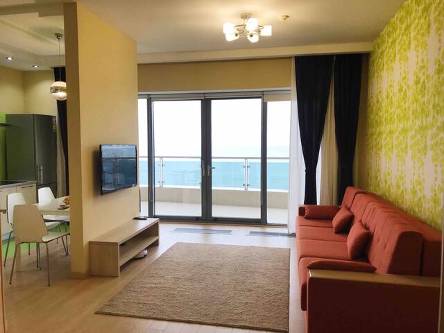 Апарт с панорамным видом моря и города