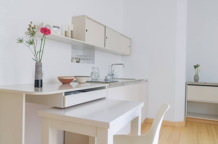 Chez Schneider at Karmelitermarkt gallery image 2