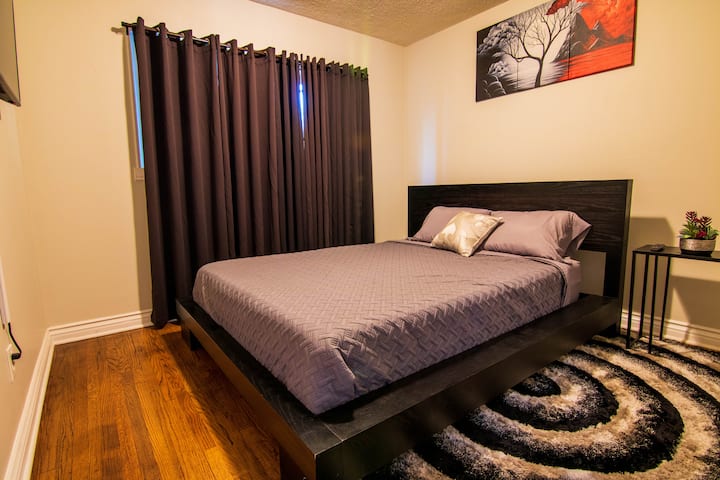 房间# 2标准双人床1