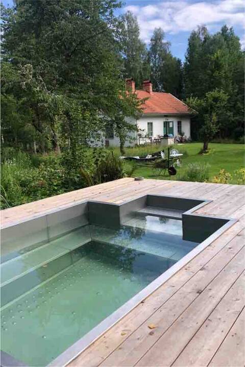 Lovely holiday home with sauna and wood-fired pool