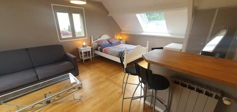 2 bedrooms for 2 to 6 people in a cozy home