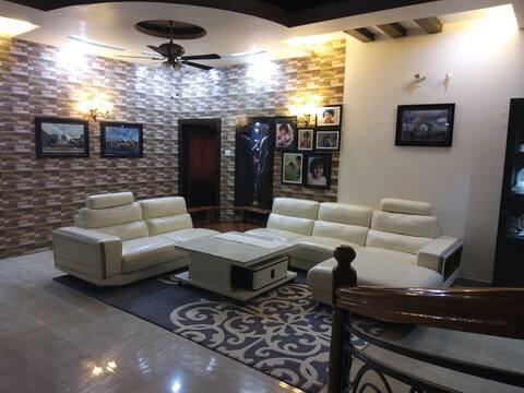 Sunrise Room and Nilayam