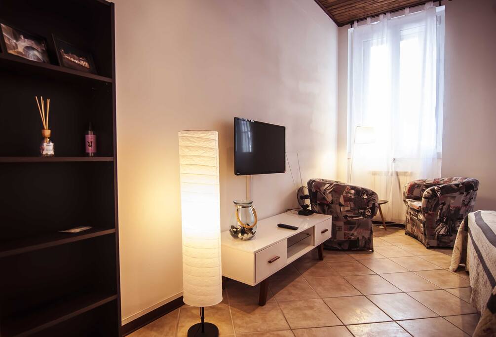 camera luminosa .
bright room