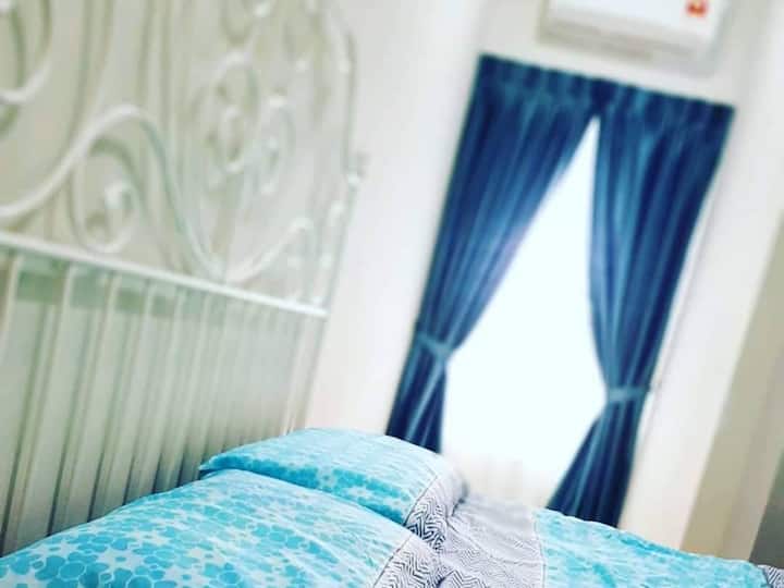 Relaxing Port Dickson 4BR, 5+1pax easyhomestây Houses for Rent in