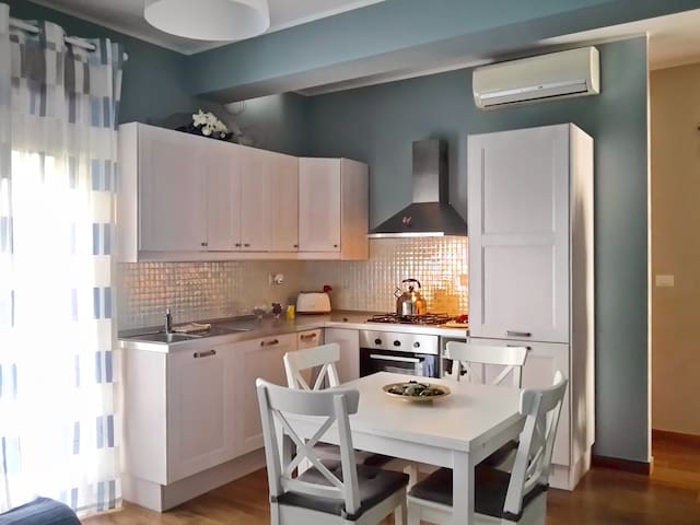 Holiday in the heart of Taormina