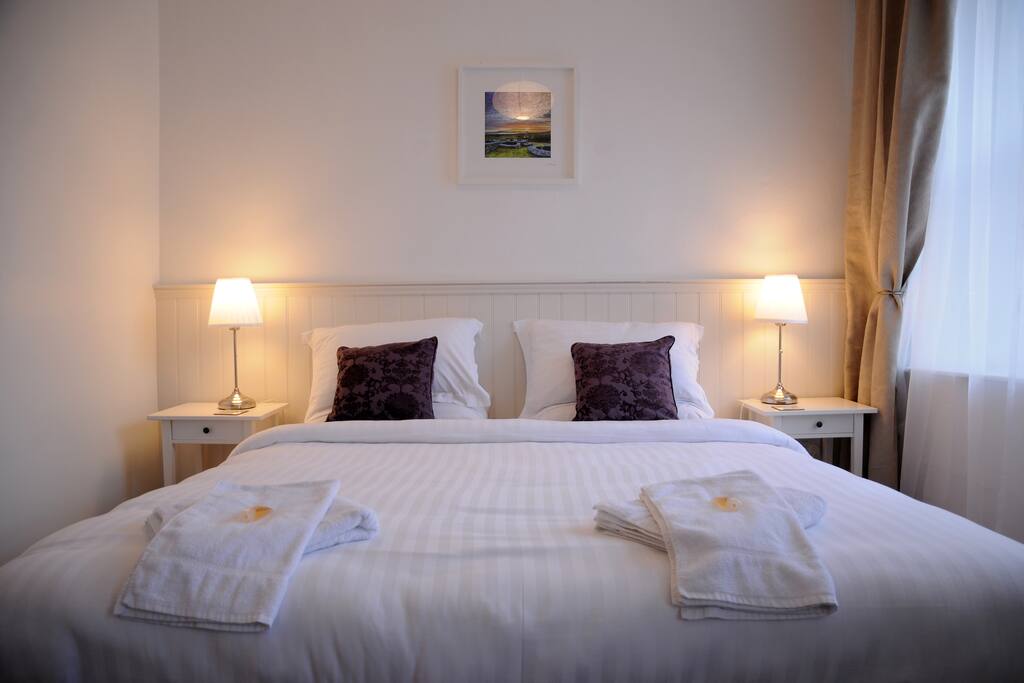 Really comfy superking bed
