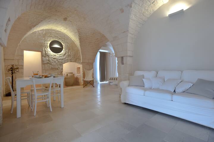 Charming Masseria in Ostuni gallery image 2