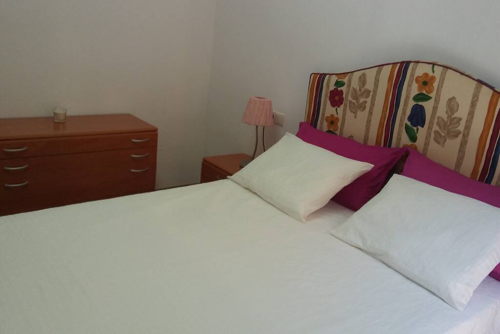 Cómoda dormitorio