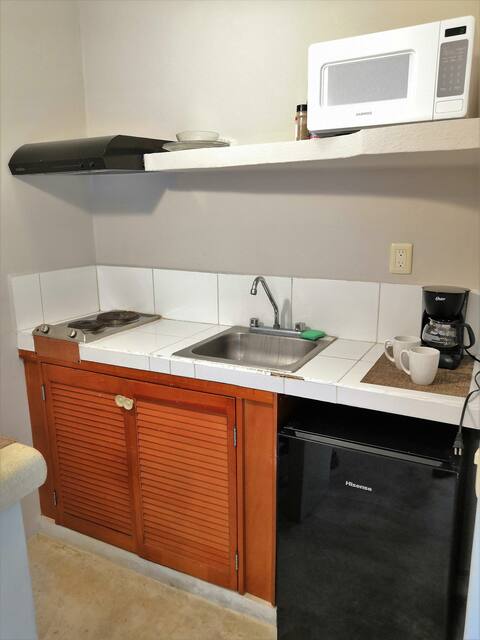 Top performing Airbnb: Modern Studio in Colonia Hollywood in Paraíso Del Carmen