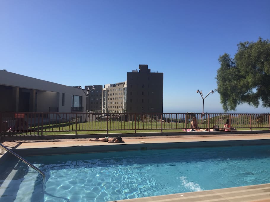 Zona Sala Pool -Piscina y Gyn