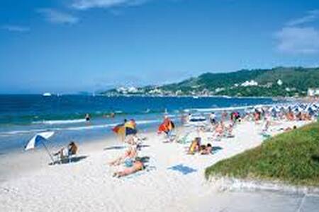 Férias e passeios em Jureré; apto confortável.