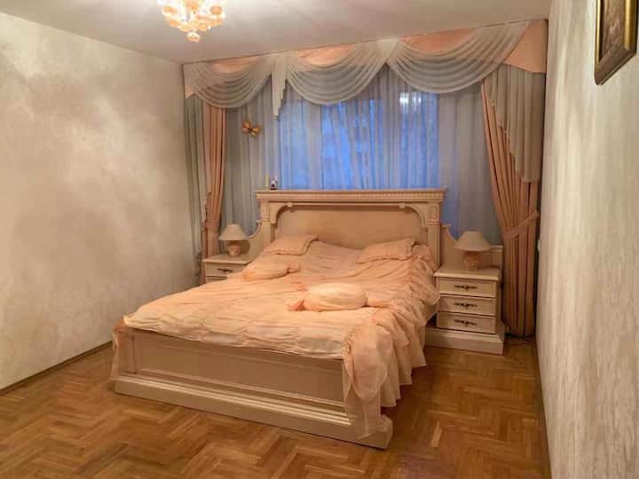 Спалня 1