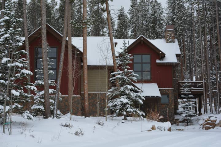 Highland Heaven, Beautiful Home With Views - Breckenridge, CO