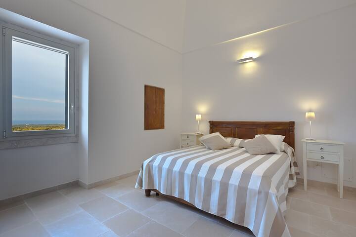 Deluxe suite in a Charming Masseria gallery image 5