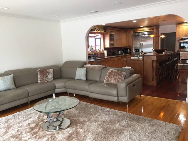 Perfect Family Vacation Home gallery image 4