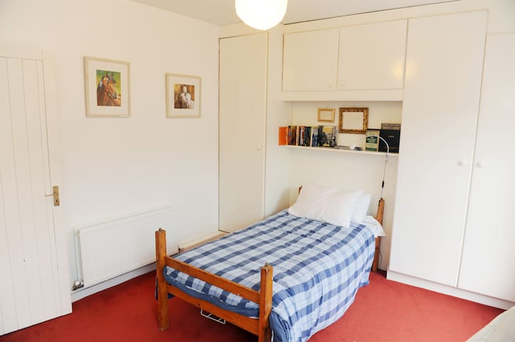 Single room at Blessington Basin
