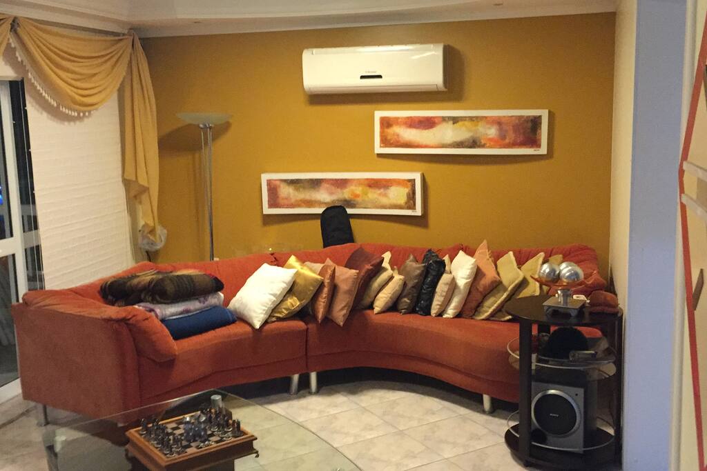 Sala ampla