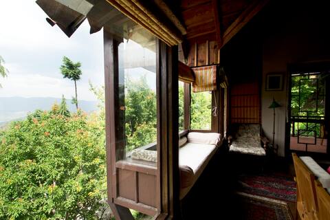 Himsukh near Ranikhet : 3-bedroom cottage