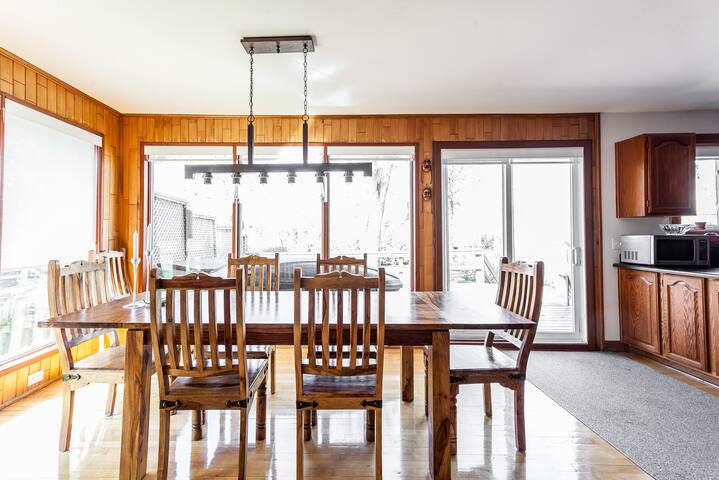 Beautiful functional home great for families gallery image 2