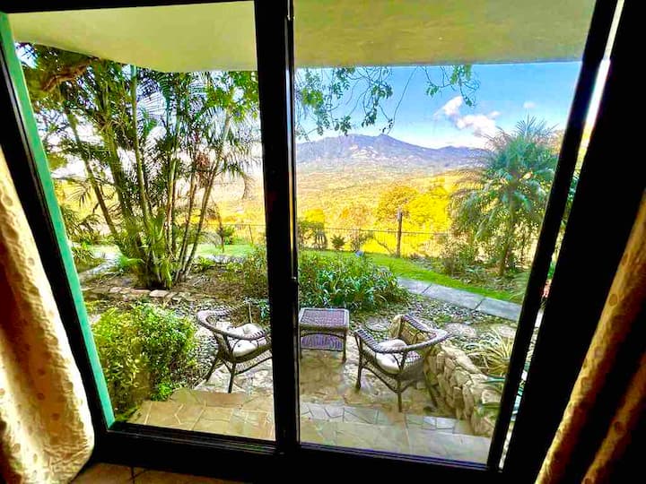 Amazing view Boquete private mountain estate — 1 bedroom vacation rental in Jaramillo
