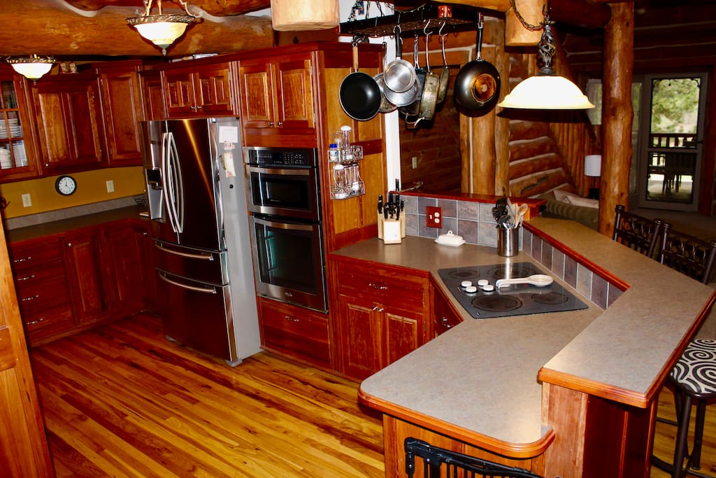Main Level, Kitchen