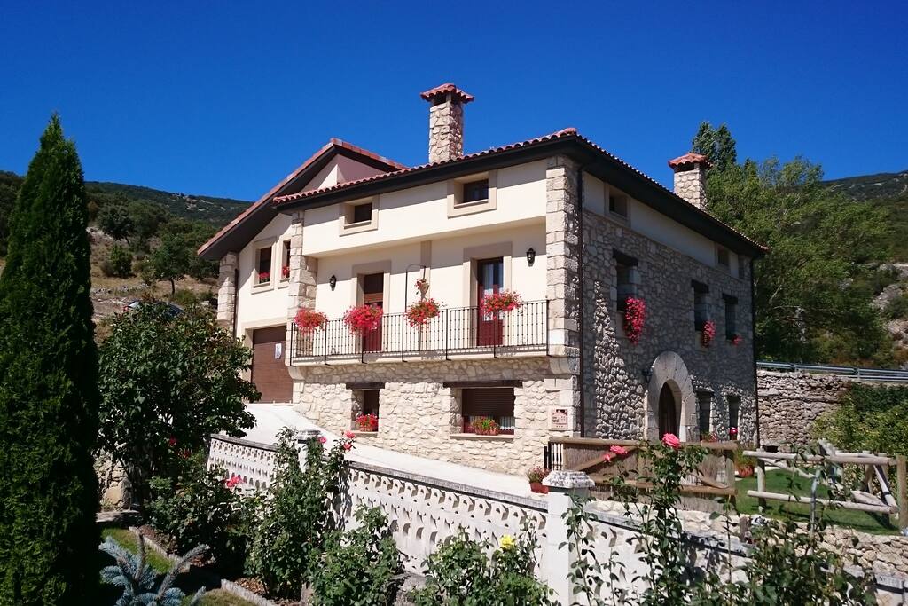 Exterior de Casa Rural Torres