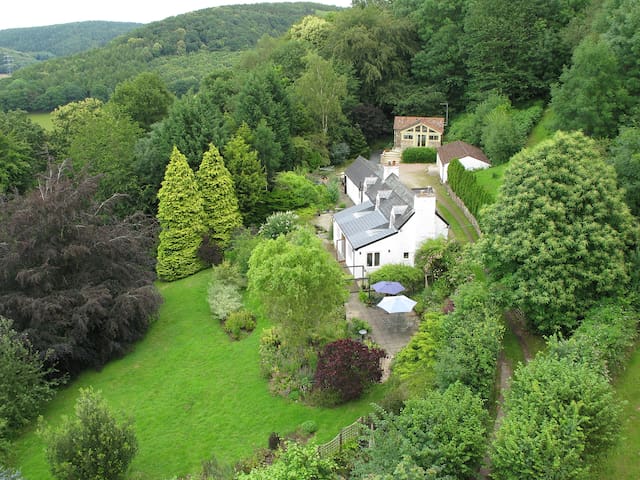 Woodpecker Annexe