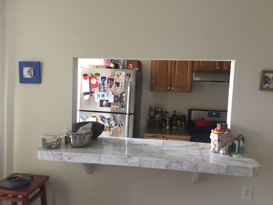 Pass through from dining room to kitchen