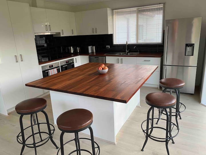 A hidden GEM in Bay Houses for Rent in Bay, Victoria