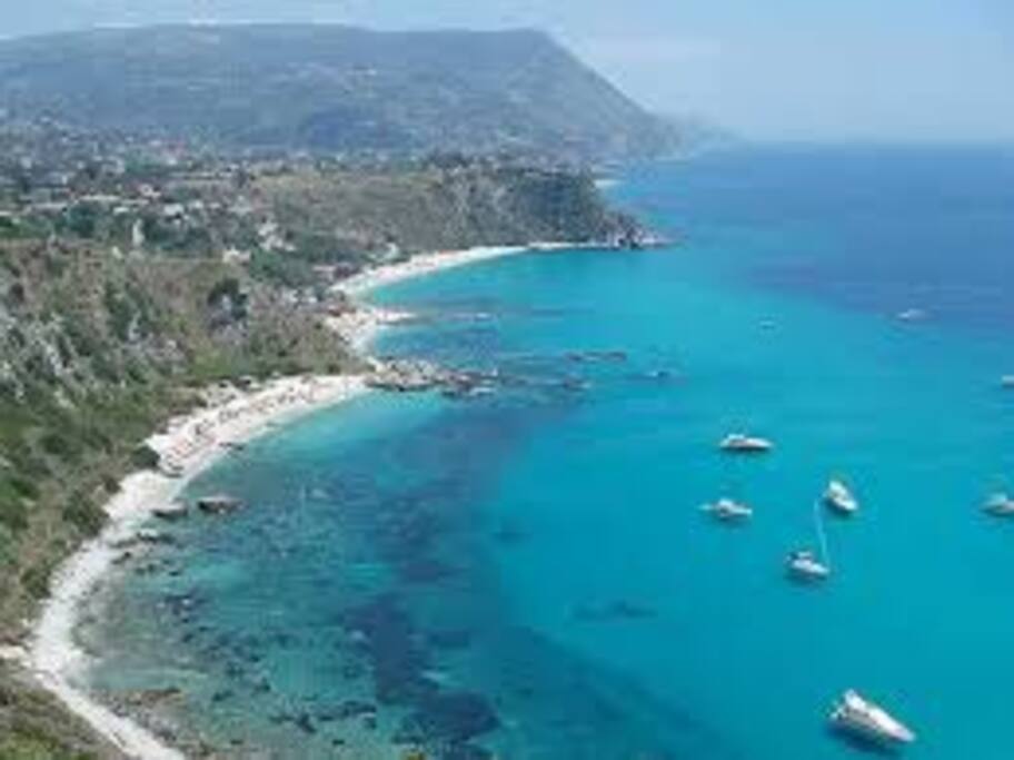 La costa Jonica e le sue acque cristalline