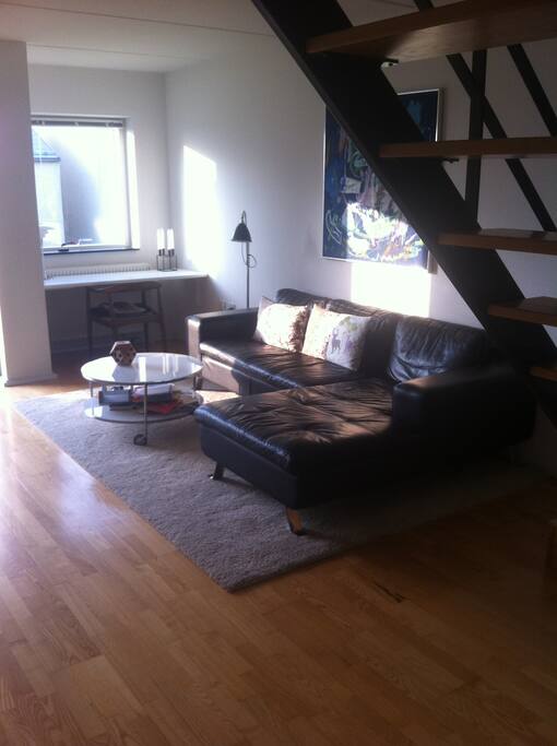 Room for relaxation. Cable and netlix is free of charge.