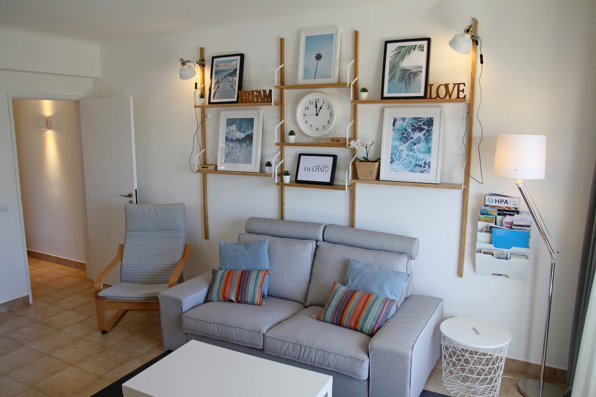 Top Airbnb: Apartment with sea view 150 meters from the beach em Lagos