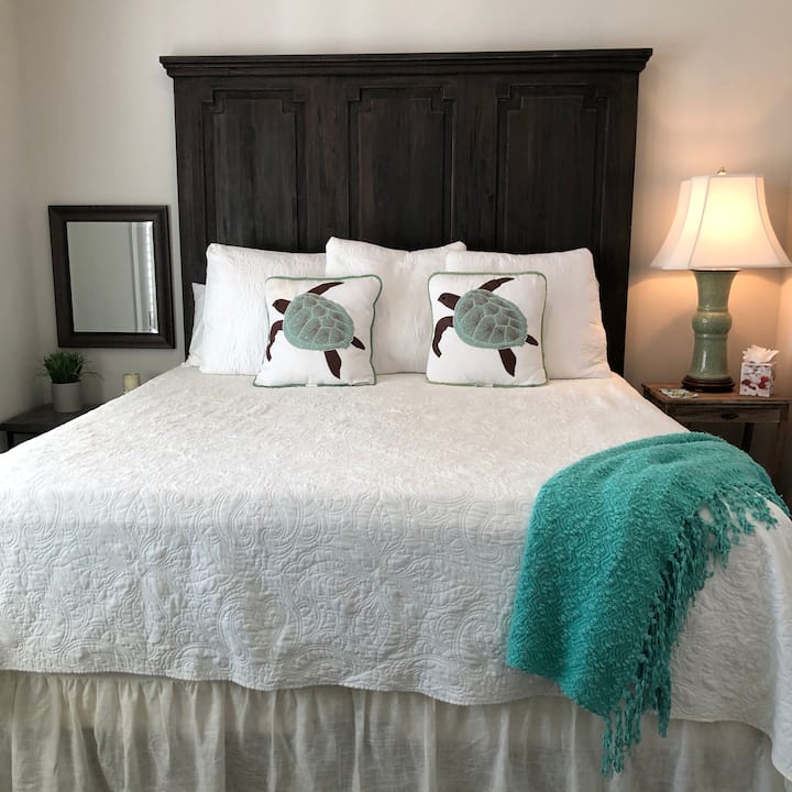 Брачен кревет (широк 180-220 см