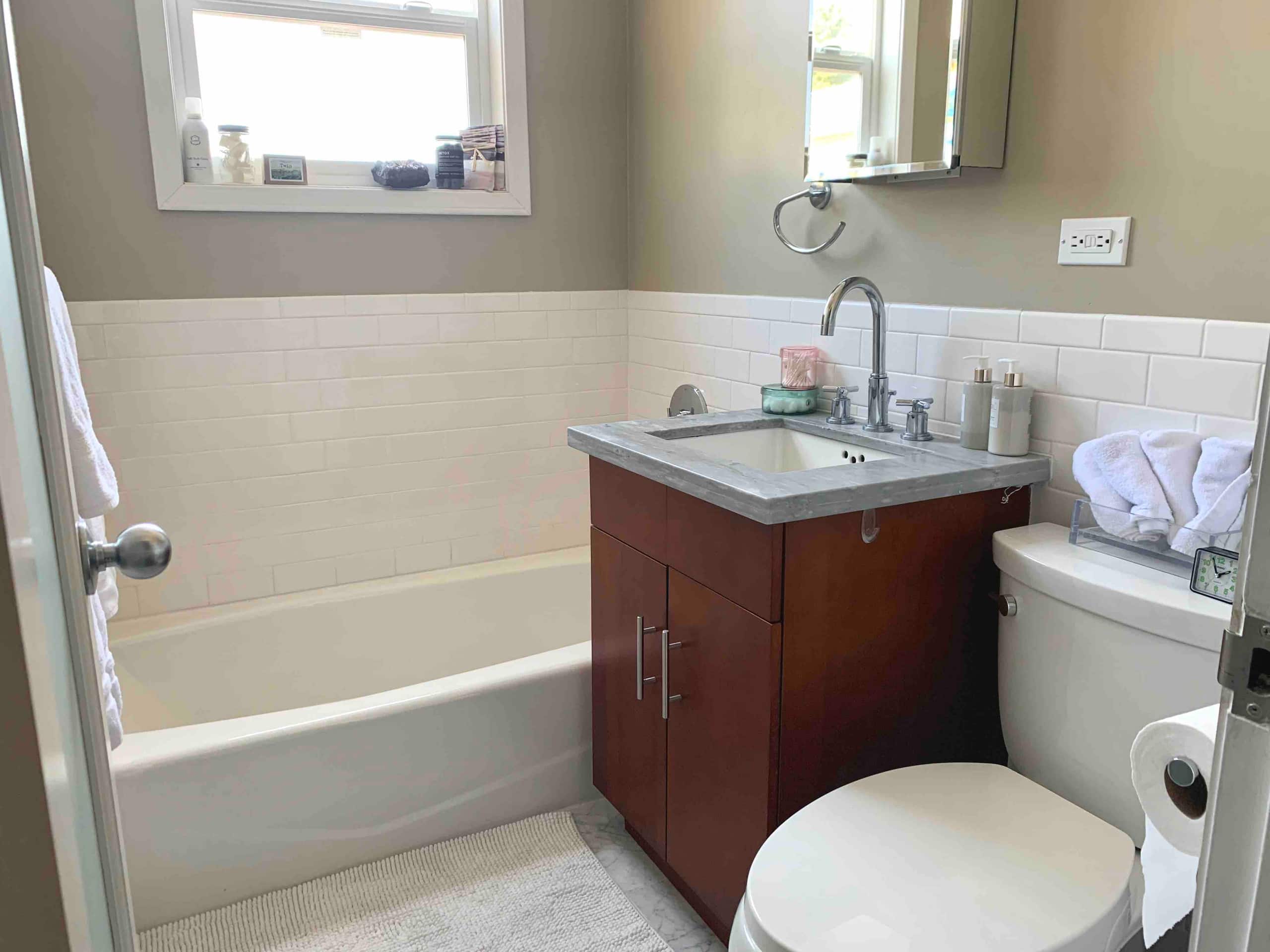 Home in San Francisco · ★4.96 · 2 bedrooms · 2 beds · 1 bath - Image 25
