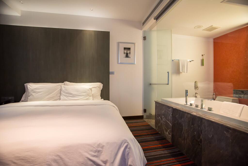 48SQM FSS room @ LiT Bangkok