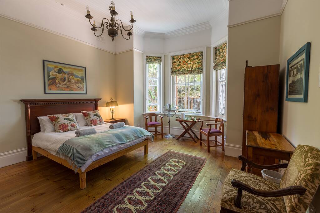 Bedroom with en suit