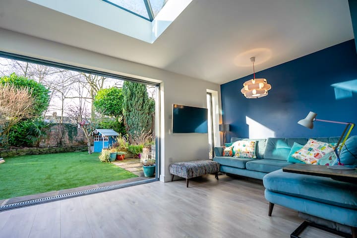 Central*open Plan Living*secluded Garden*parking - York, UK