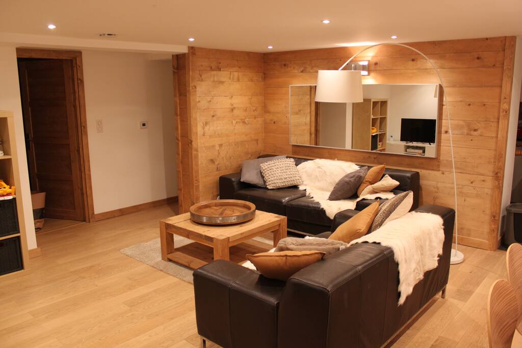 Lounge 2