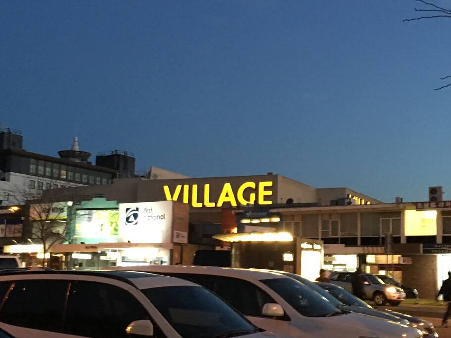 Night life till midnight