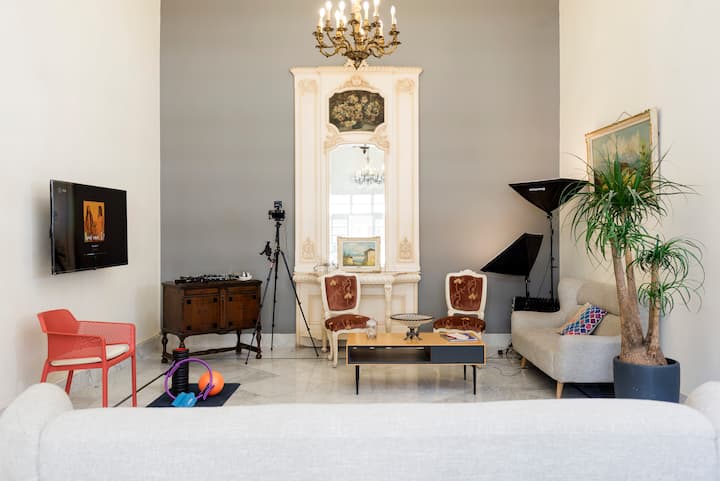 Spacious, Central, Classical Gemmayze/Beirut Flat