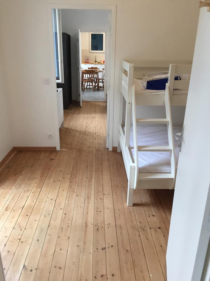 Pamje e dhomave në radhë