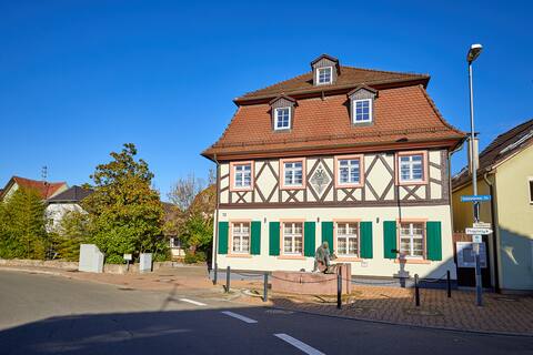 Staying enchantingly at EP