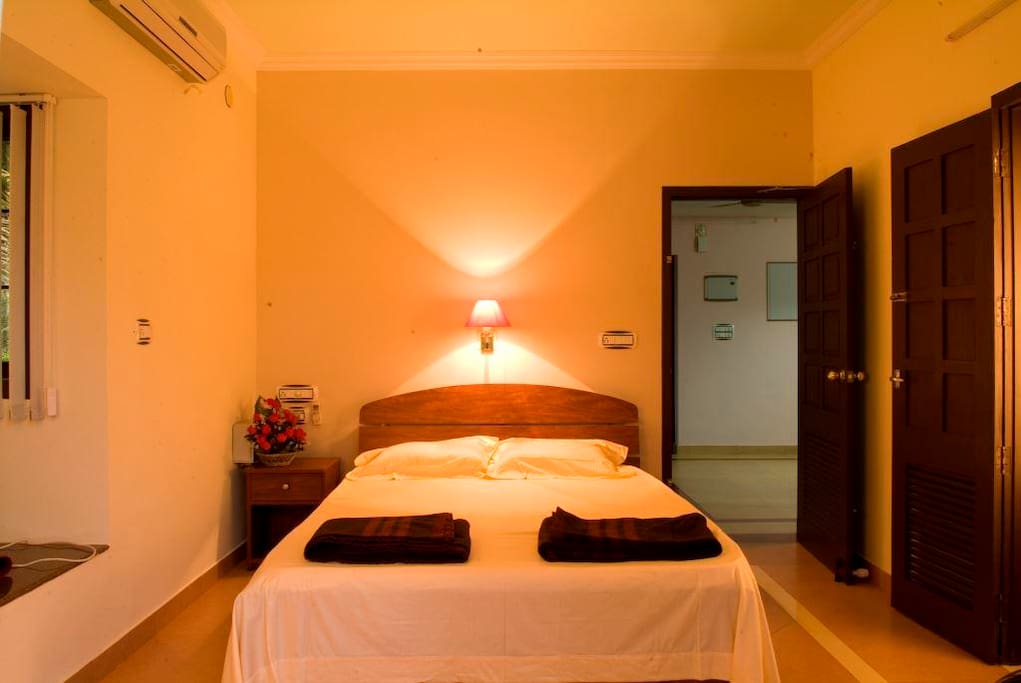 Bed Room
