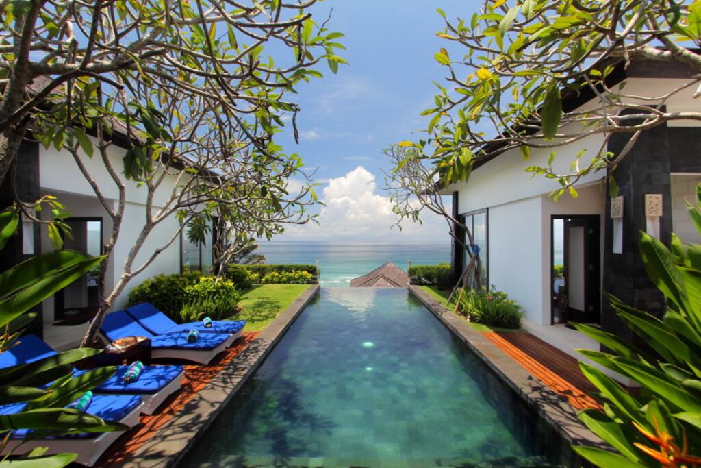 OWOW 1, 4 Bedroom Ocean View Villa, Nusa Dua  Villas for 