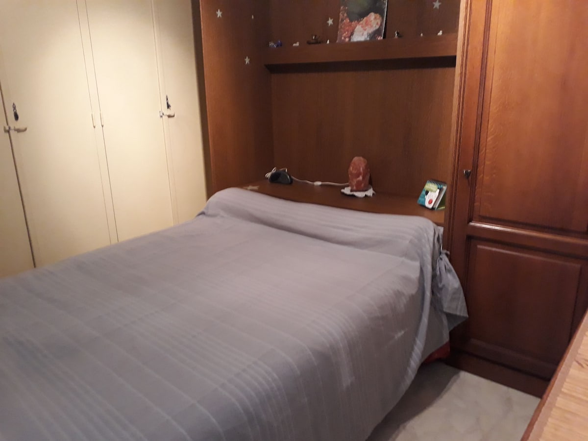 غرفة النوم 2